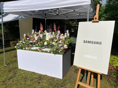 Eventdeco_květinová instalace_Samsung