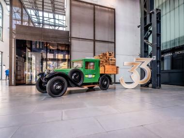 Eventdeco-Forum Karlín-Hopi-dekorace na míru-výroba