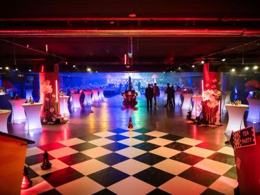Eventdeco-Forum Karlin-dekorace na miru-vyroba