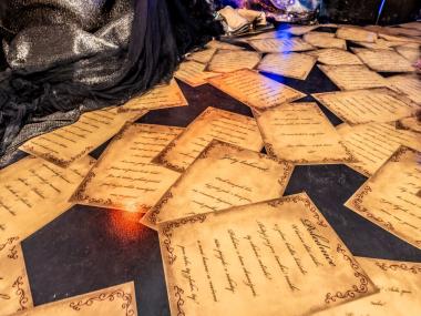 Eventdeco_expozice_Cesky Krumlov_Hvozd
